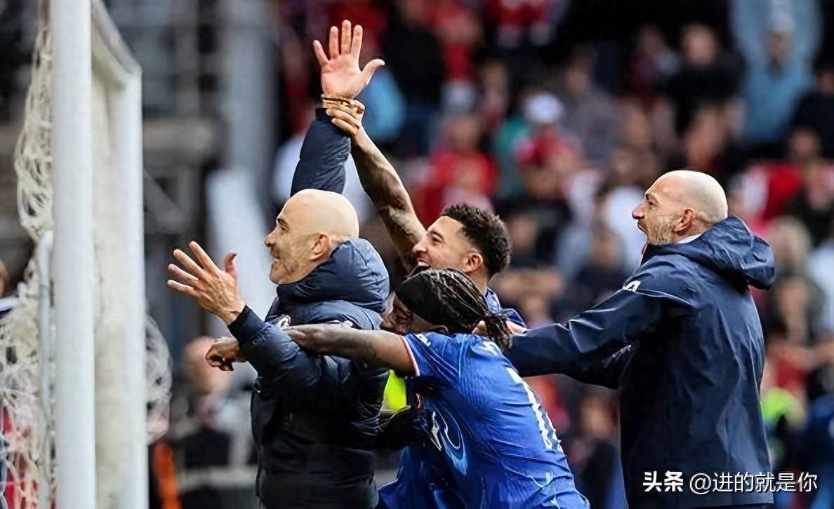 九游体育app-切尔西陷入困境，欧冠出线前景蒙上阴影的简单介绍