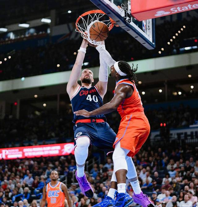 快船再胜雷霆，伦纳德全面发挥带领球队再次取胜的简单介绍