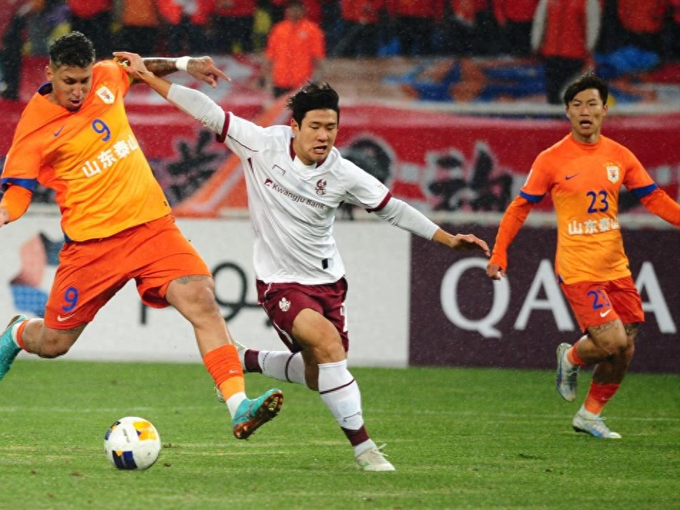 九游体育在线登录-第一次对抗，双方展开激烈比拼