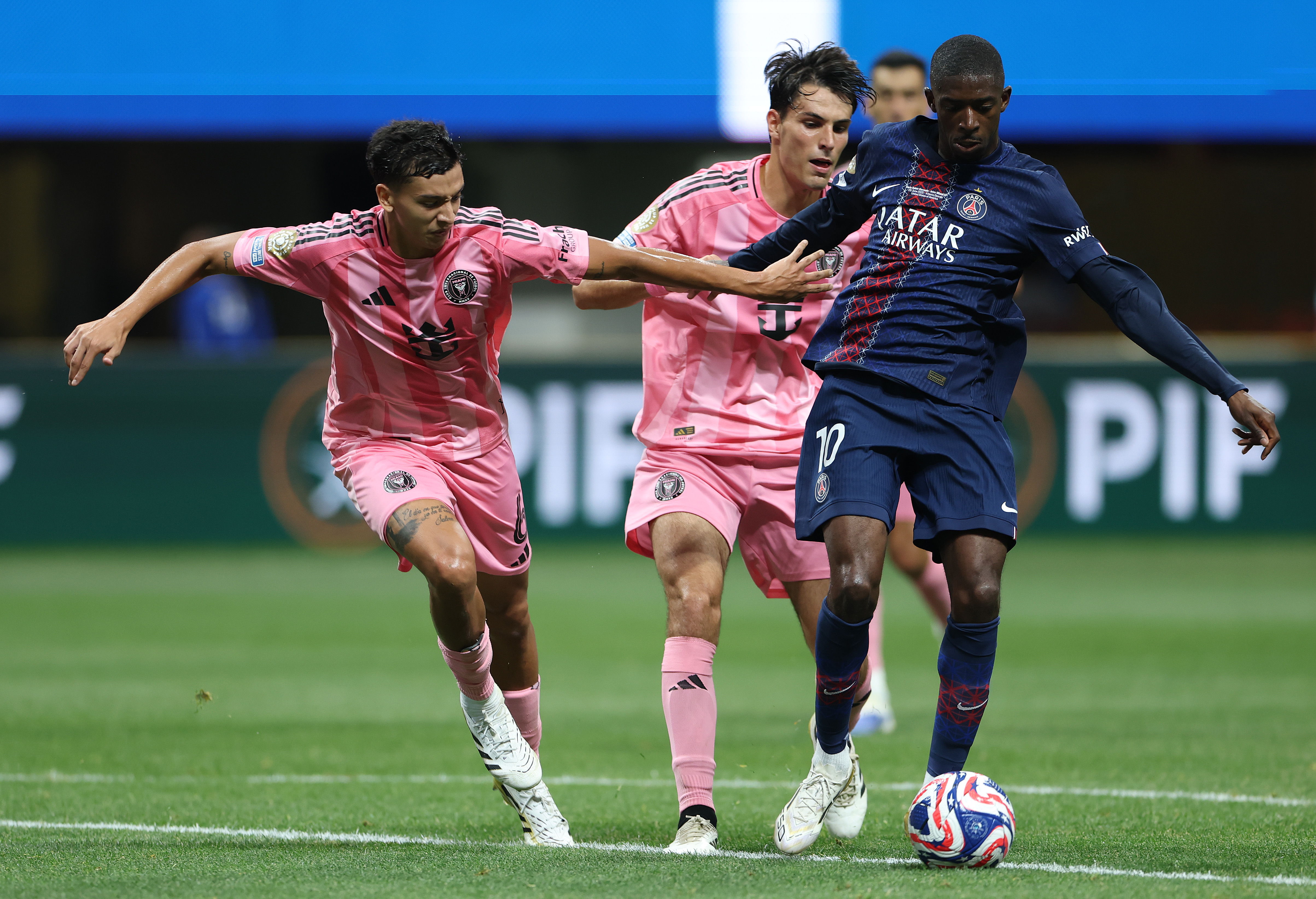 巴黎圣日耳曼球队备战国内杯赛