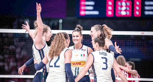 意大利队在欧洲比赛中击败对手，晋级半决赛