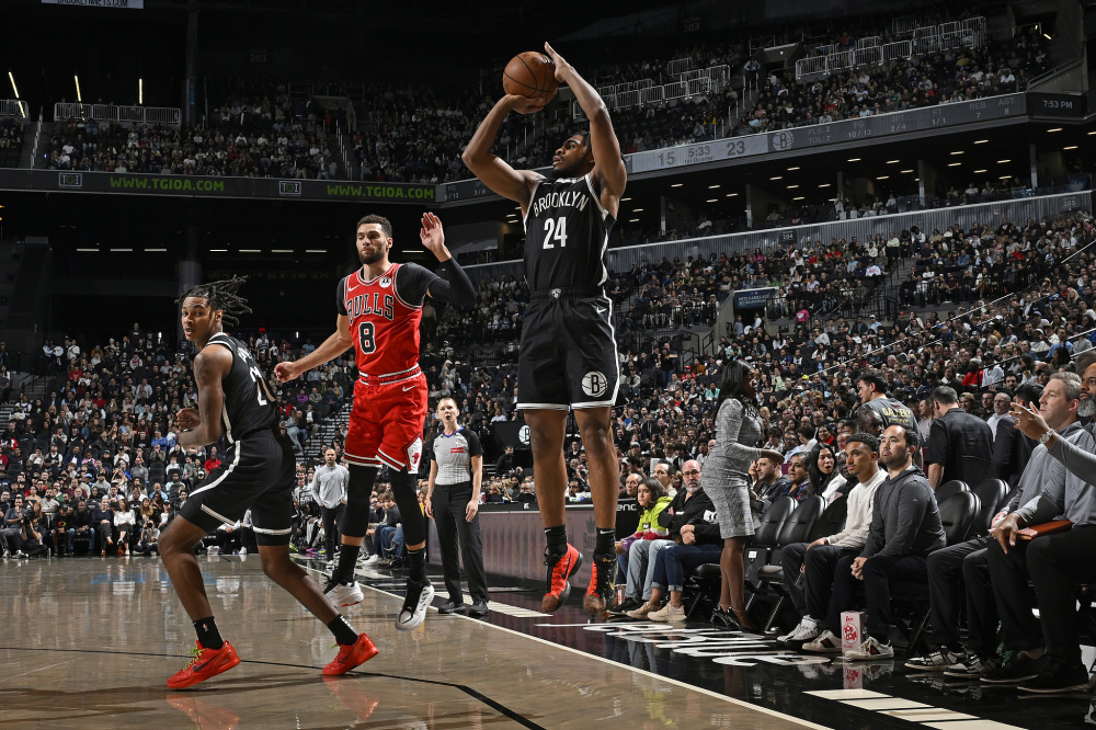 「公牛击败篮网，实力逐渐崭露头角」