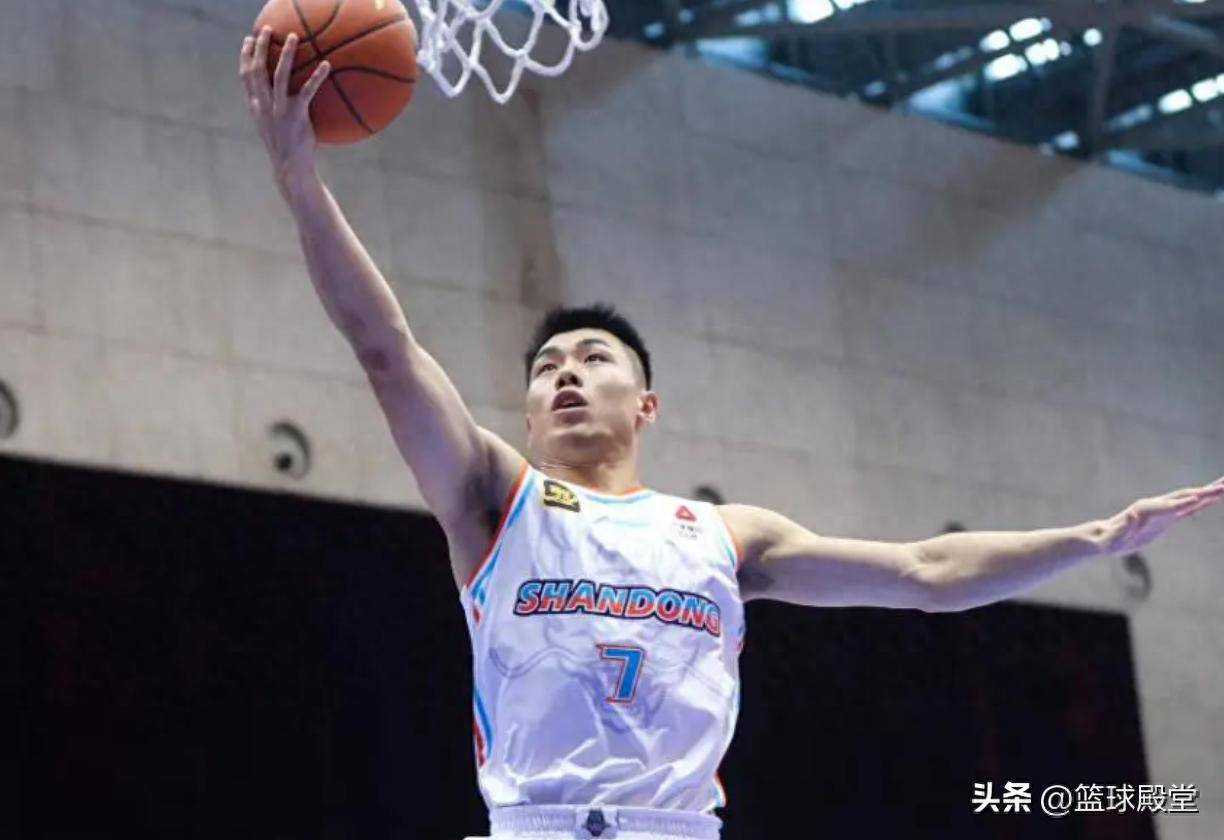 宁波男篮在比赛中火力全开,一举击败对手 宁波男篮在比赛中火力全开,一举击败对手