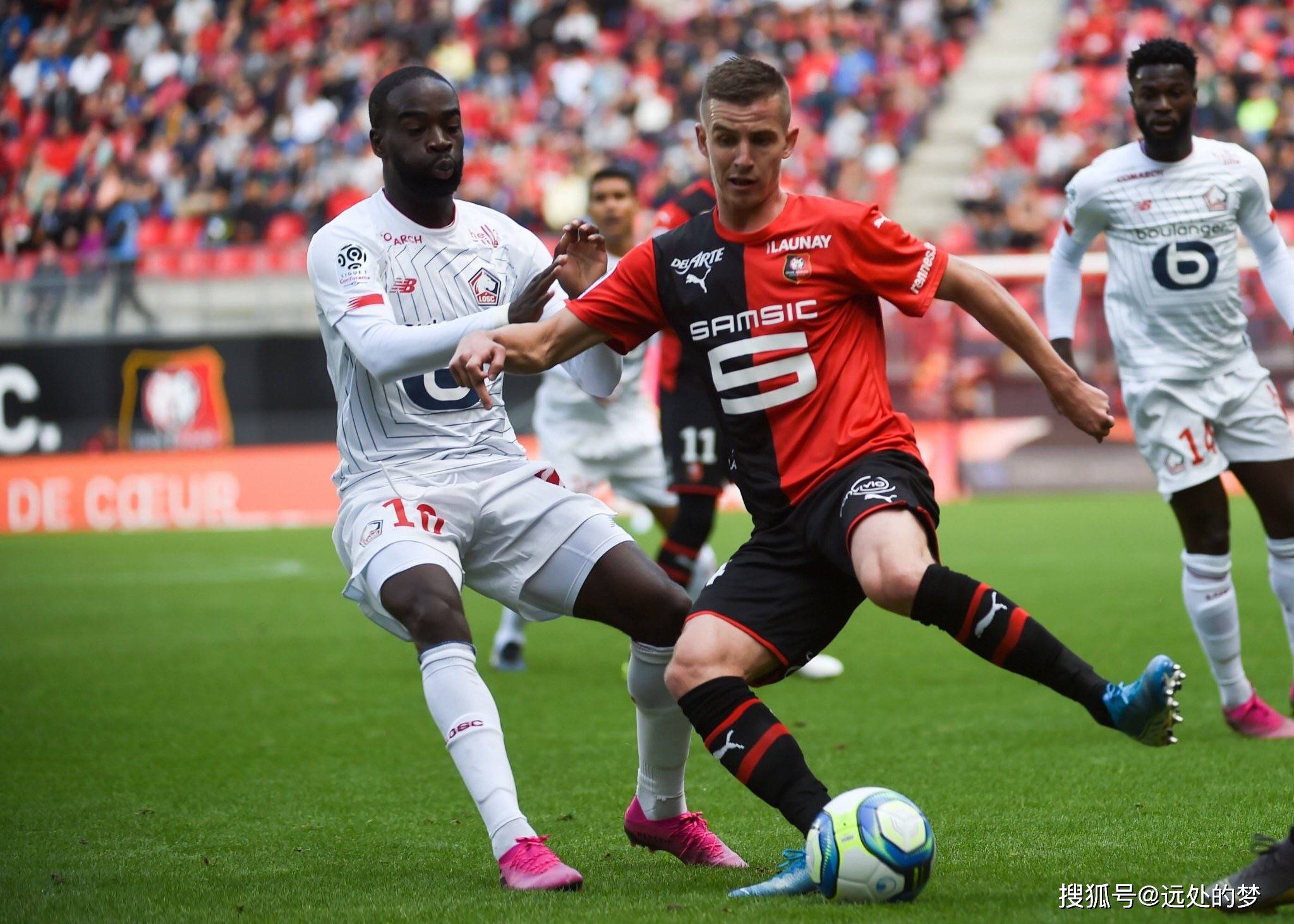 兰斯客场对阵马赛,争取关键分数 兰斯客场对阵马赛,争取关键分数