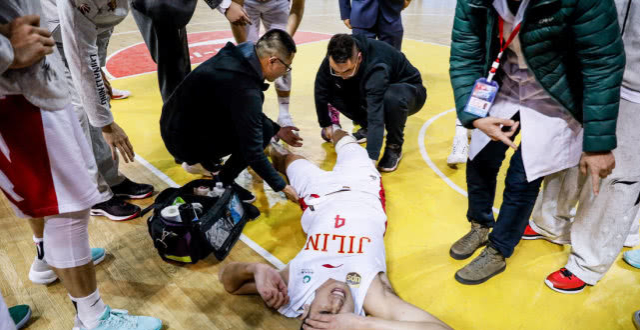 -日本队核心遭受伤病，令人揪心