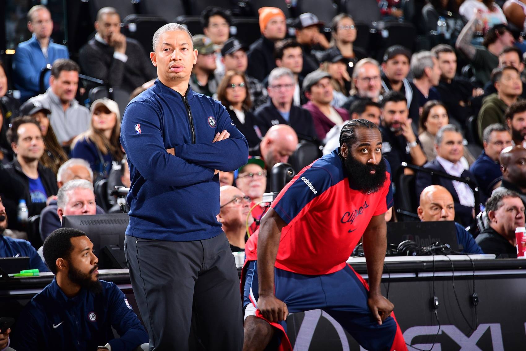 关于快船再胜灰熊,伦纳德表现出色展现统治力的信息 关于快船再胜灰熊,伦纳德表现出色展现统治力的信息