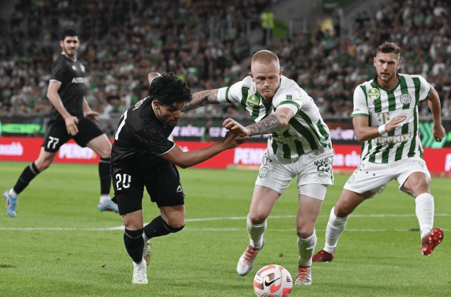 -关于阿贾克斯神奇无惧，欧冠赛场黑马飞扬的信息