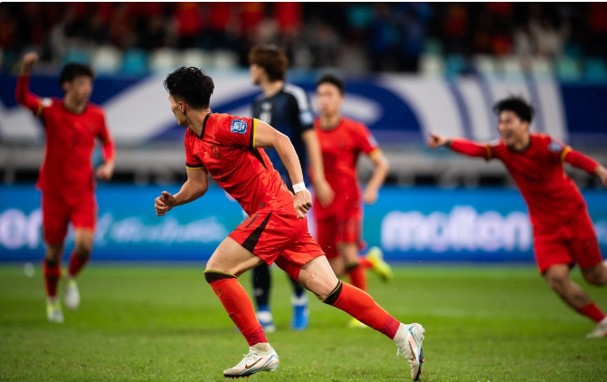 九游体育入口-新援登场表现抢眼，球队或迎来转机的简单介绍